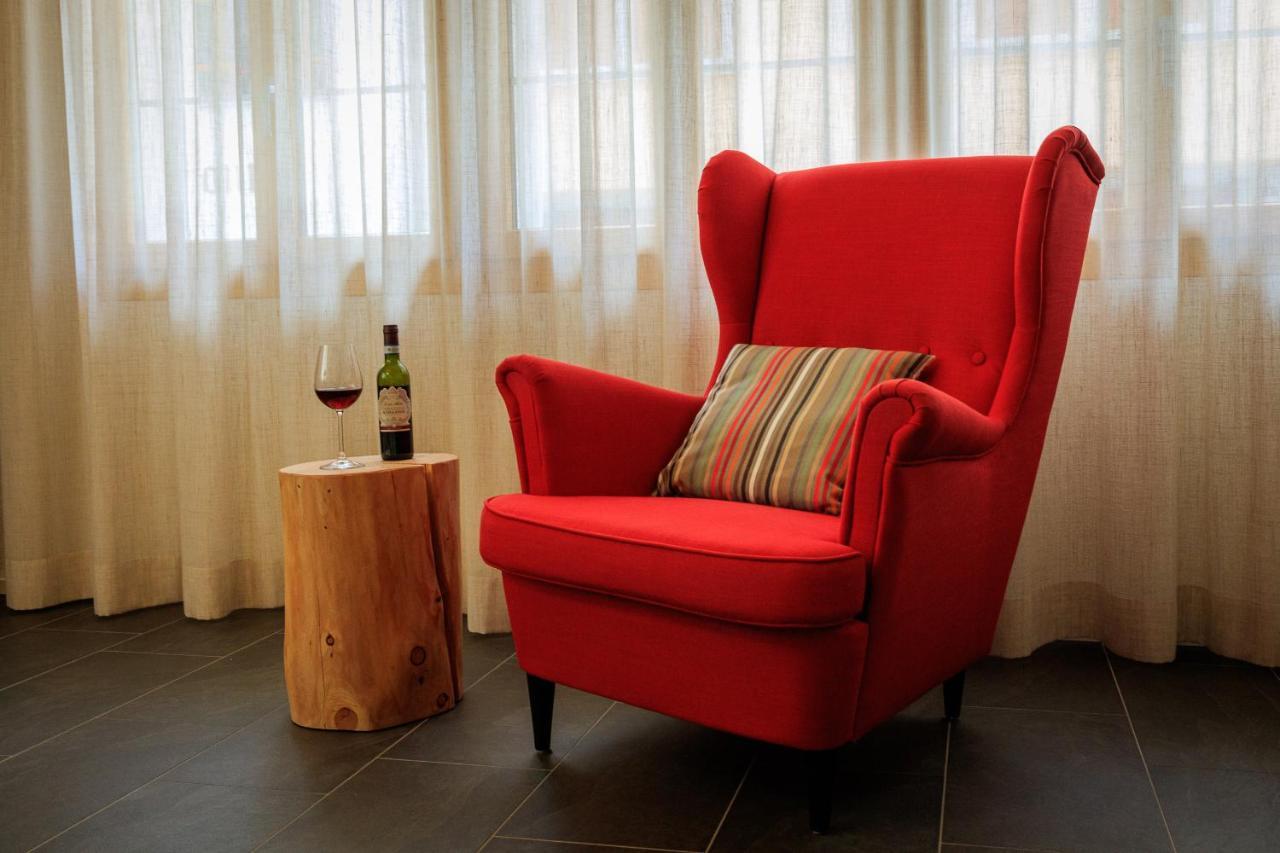 Ursi Apartment *